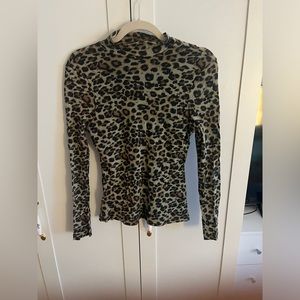 Nicole Miller leopard print fitted top